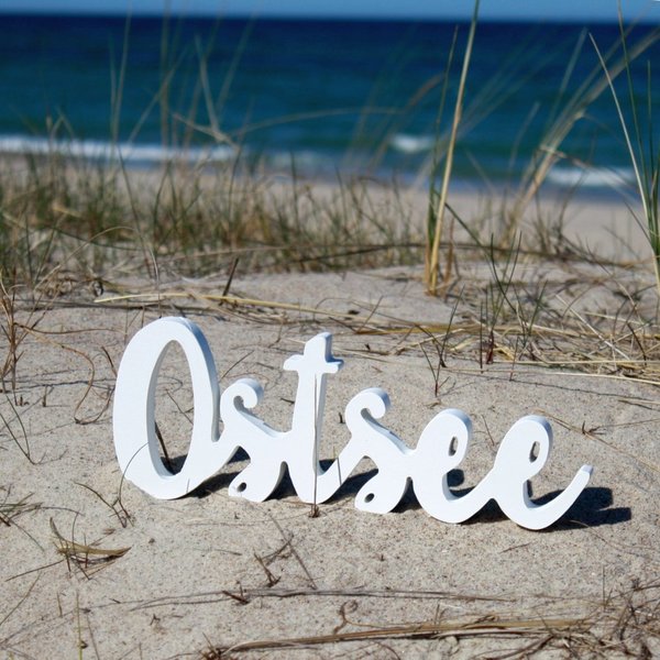 Schriftzug "Ostsee" weiß